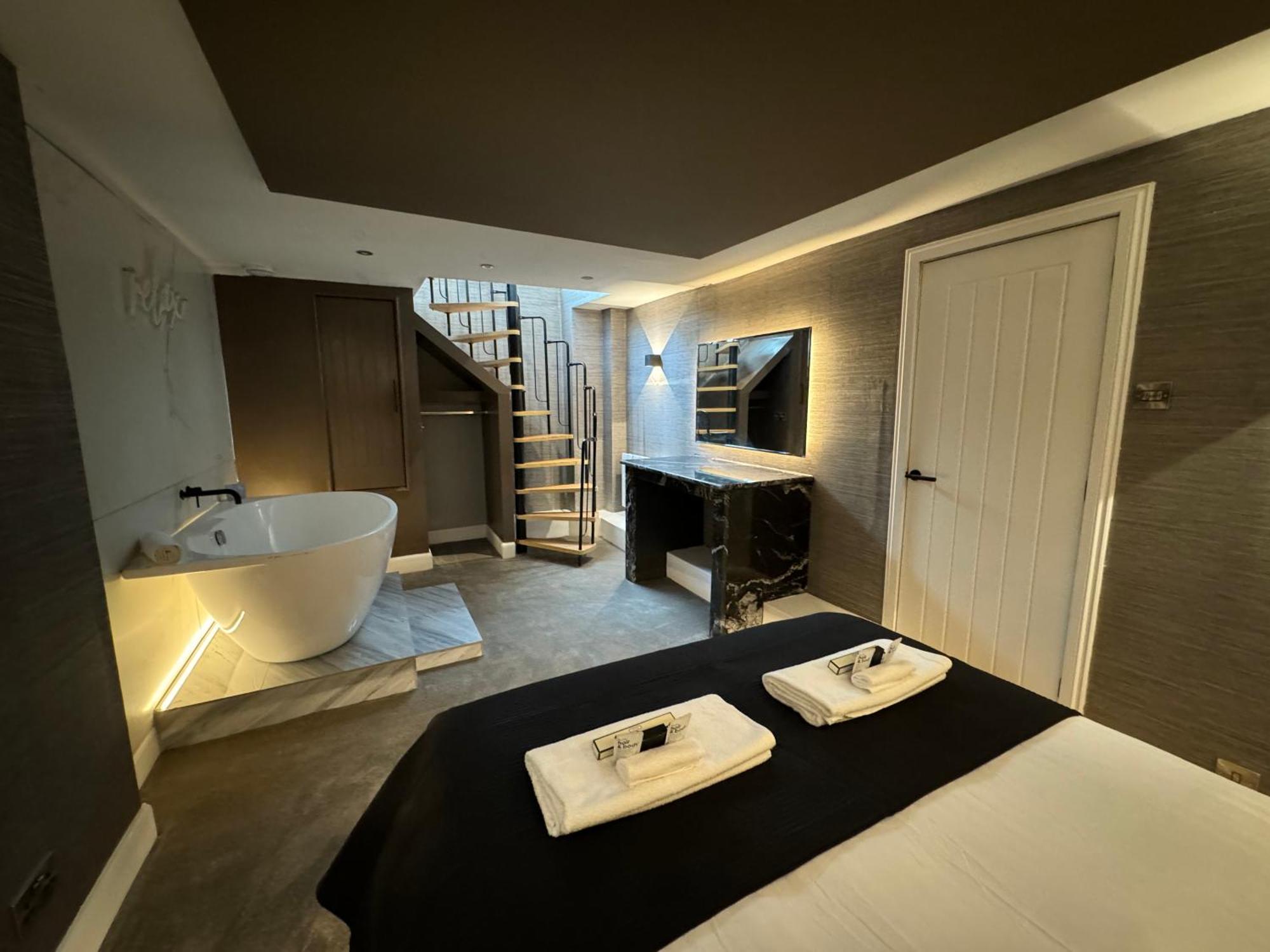 Luxury 1Bed Retreat Edinburgh Apartment Ngoại thất bức ảnh
