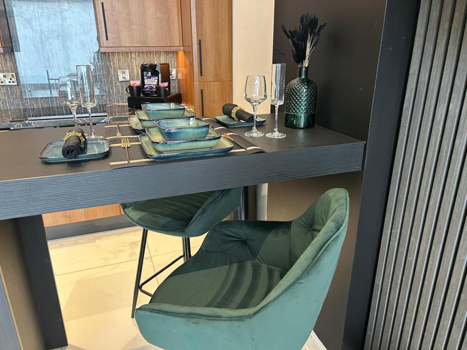 Luxury 1Bed Retreat Edinburgh Apartment Ngoại thất bức ảnh